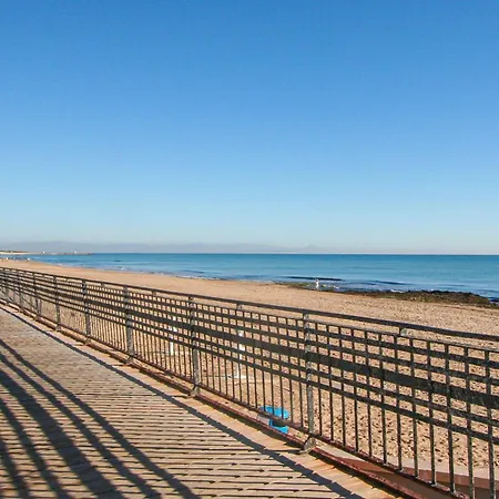 Lovely In Torrevieja With Kitchen Apartmán *