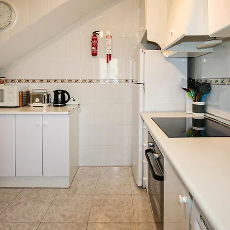 Lovely In Torrevieja With Kitchen דירה לה מאטה